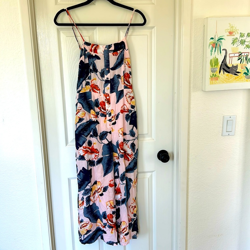 Sadie& Sage capri length Romper size Large